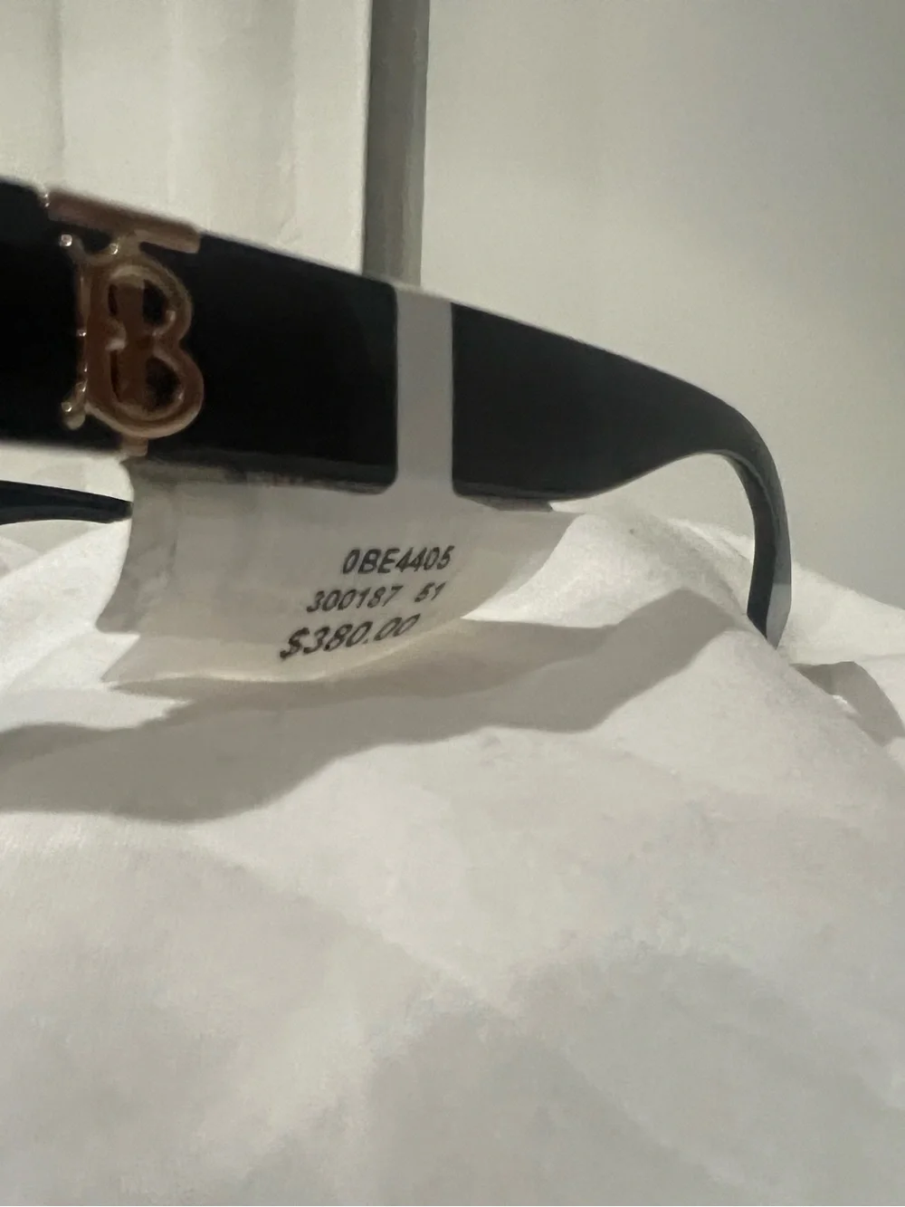 Burberry Black Cat-Eye Women's Sunglasses in